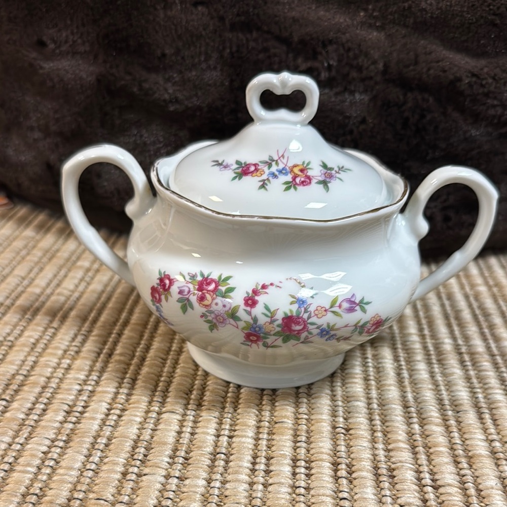Favolina-Karolina SPRING GARLAND Sugar Bowl, Floral Sugar Bowl Poland 1950’s
